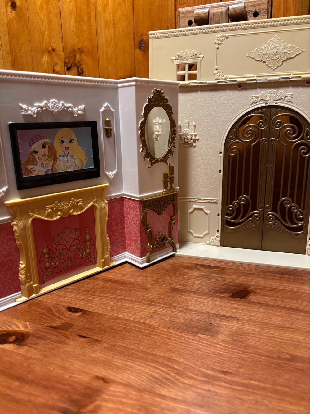 2008 MGA Bratz World House Folding Doll Playhouse - Picture 10 of 16